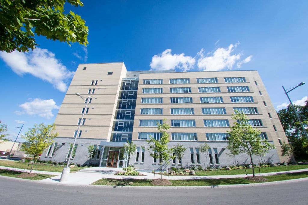 Lakehead University Residence And Conference Centre Orillia Extérieur photo